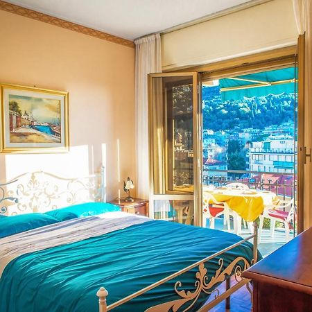 Mari E Monti Appartamento In Centro Rapallo Kültér fotó